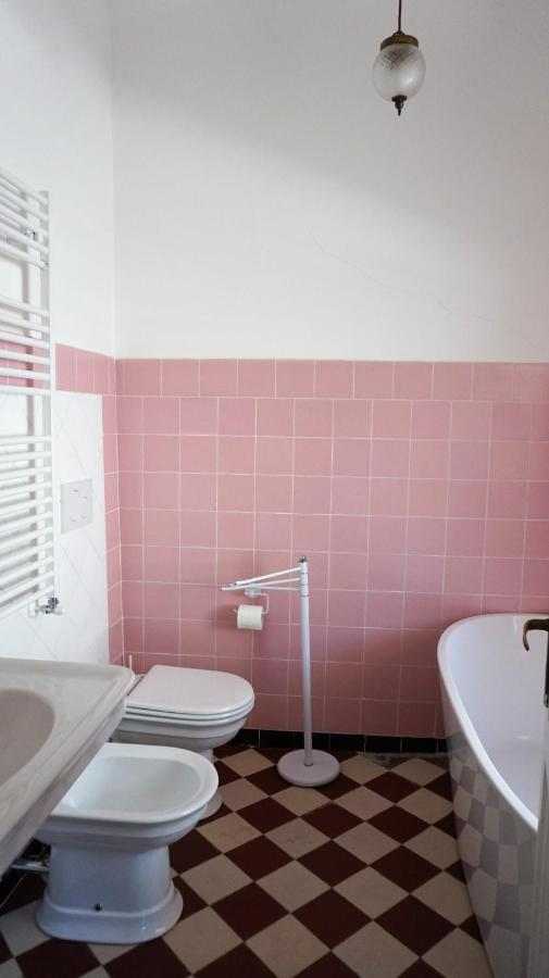 Bed and Breakfast Le Coccole Genua Exterior foto