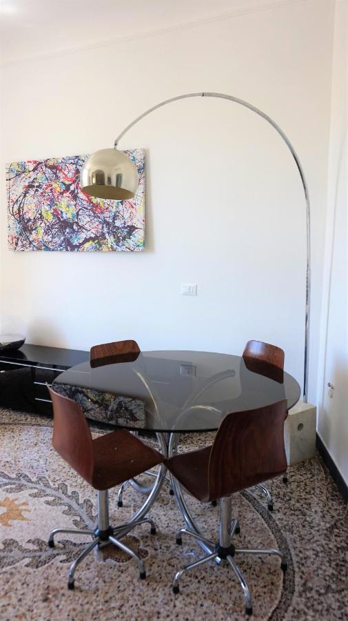 Bed and Breakfast Le Coccole Genua Exterior foto