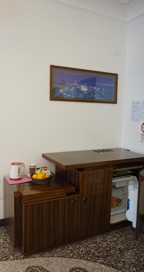 Bed and Breakfast Le Coccole Genua Exterior foto